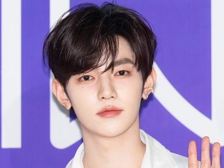 ZEROBASEONEジャン・ハオ、中国授賞式で“K-POP歌手唯一”の受賞！圧倒的人気を証明