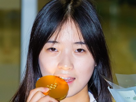 日本で研鑽を積んで五輪で金、17歳のスノボ女王チェ・ガオンが凱旋 大財閥会長に感謝した理由【ミラノ五輪】