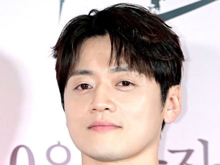 『その年、私たちは』出演俳優、結婚式当日に延期を発表「個人的な状況と両家の事情」