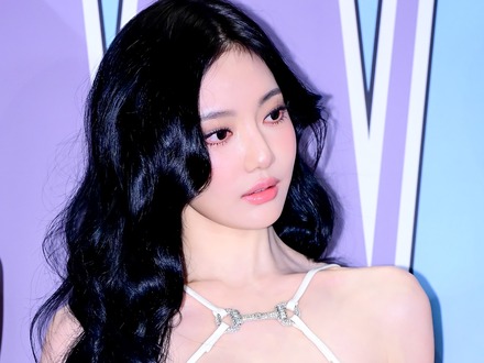 『紅白』問題で揺れたaespa・ニンニン、まさかの金髪ゴージャスに大変身で話題