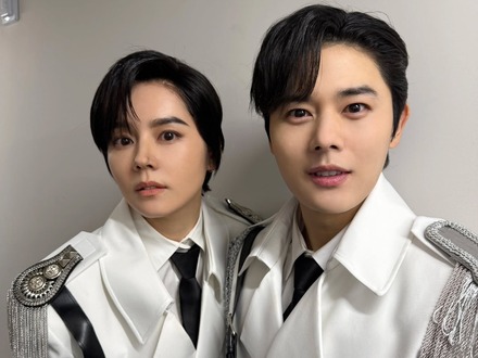 双子レベルのシンクロ率…『太陽を抱く月』美人女優、男装姿がイケメン俳優と“激似”で話題！