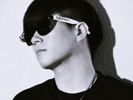 発覚まで1週間を要した訃報　韓国ヒップホップ第1世代を支えた47歳プロデューサー、突然この世を去る