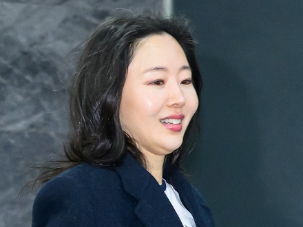 ミン・ヒジンが仕掛けた大勝負　256億ウォン放棄の一手に隠された計算