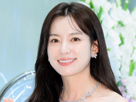 小栗旬と共演の女優ハン・ヒョジュ、キリスト教徒なのに仏教を学んだと告白「2月に卒業」