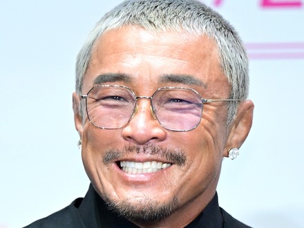 『ラブ上等』愛炸裂！秋山成勲、AK-69と番組レビュー　“ヤンキーおじさん”の真剣トークに注目