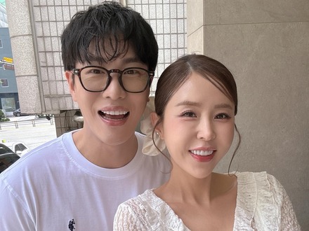 “全国民が反対した結婚” それでも…韓国の歌姫、7歳年下歌手とのウェディング撮影を公開「懸念わかっている」