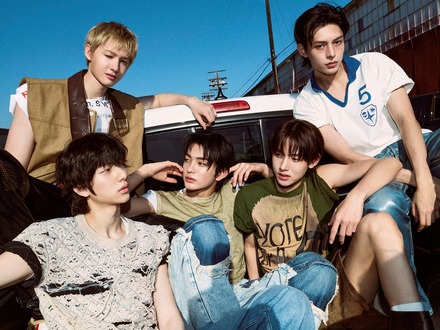 BTS・TXT“直属”の後輩グループCORTIS、Apple創立50周年イベントに登場！圧巻のステージで観客を魅了