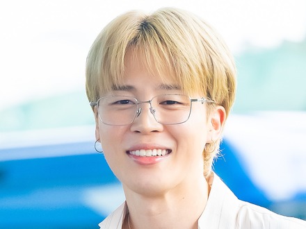 BTS・JIMIN、コントに挑戦！社交ダンス講師として一癖ある女性たちとコミカルな演技を披露