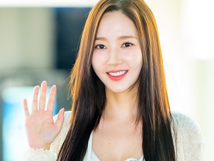 「日本の温泉みたい…」女優パク・ミニョン、サウナ完備の“ラグジュアリー自宅”に共演者も驚き