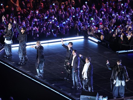 BTSカムバック公演に「ガソリン投げる」脅迫コメント 韓国警察、50代男を拘束送致