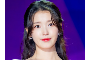 IU、またも心温まる善行…生活に困窮する人々のため1000万ウォンを寄付 画像