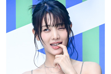 素肌に巻き付くチェーンが刺激的…ミンニ、布がほぼ無い“攻め衣装”「ヤッバ」「直視できない」 画像