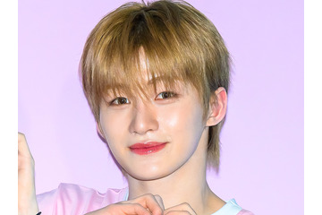 TWS・ジフン、東京・御徒町に出没！生ビールを楽しむ“ほろ酔いSHOT”にファン悶絶「こんなん彼氏じゃん」 画像