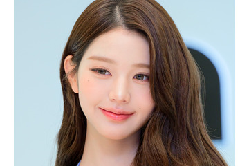 ボディラインくっきり…IVE・ウォニョン、“密着ワンピ”で圧巻プロポーション「いい女すぎる」 画像