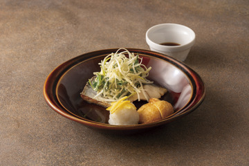 料理人歴50年・野﨑洋光氏監修！デニーズ、「鰆の初春焼き」など旬の食材を使った和食メニューを2026年1月9日より販売 画像