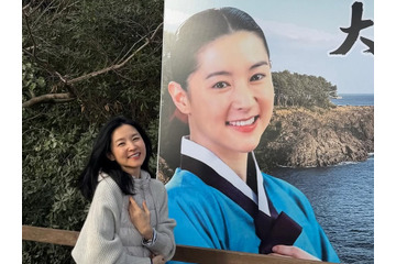 『チャングム』ロケ地を訪問！イ・ヨンエ（55）がイ・ヨンエ（32）とツーショット「懐かしくて涙」 画像