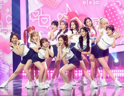 IZ*ONE