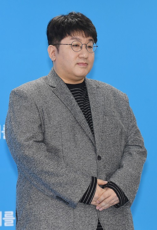 パン・シヒョク議長