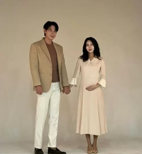 イ・ジフン、アヤネさん