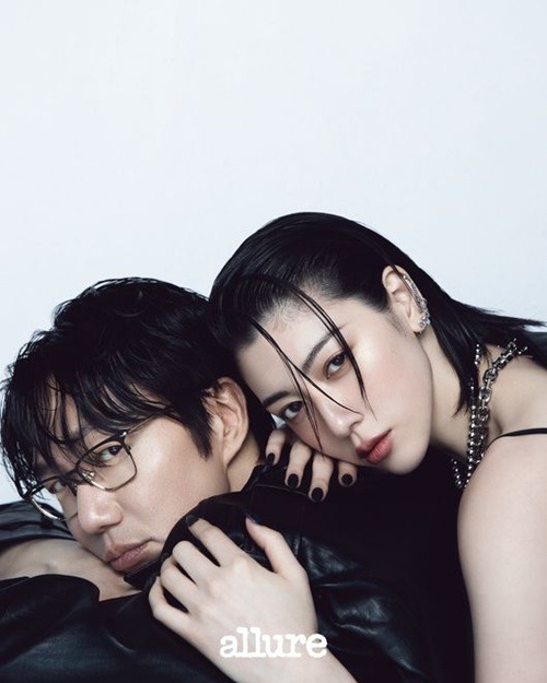 ソン・シギョン、三吉彩花