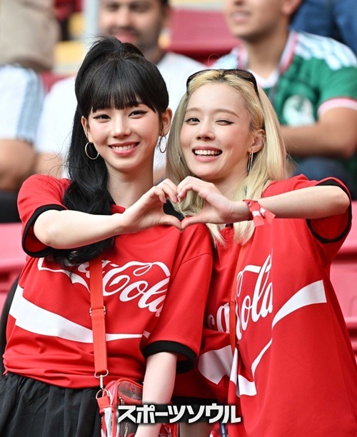カリナ（左）とウィンター