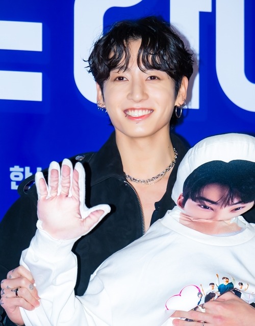 JUNG KOOK