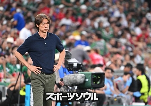 ホン・ミョンボ