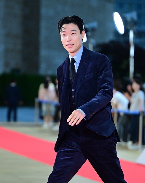 リュ・ジュンヨル