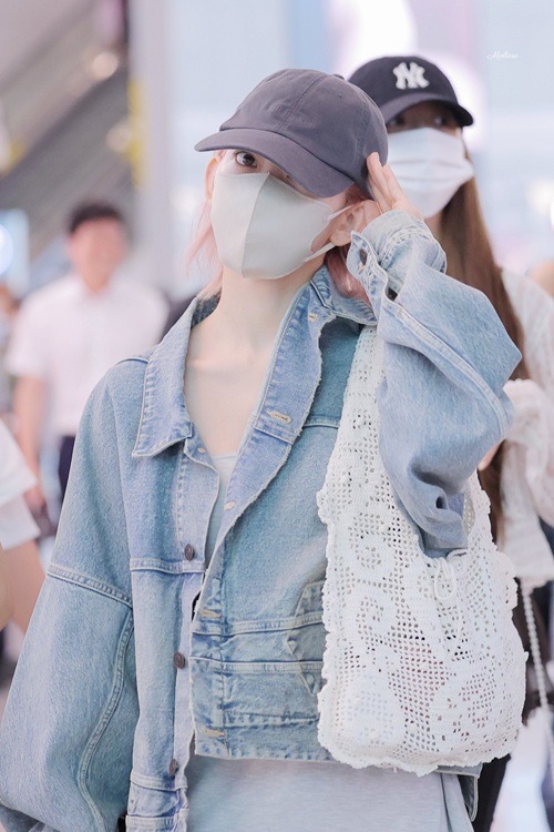 宮脇咲良
