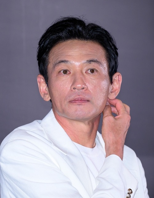 ファン・ジョンミン