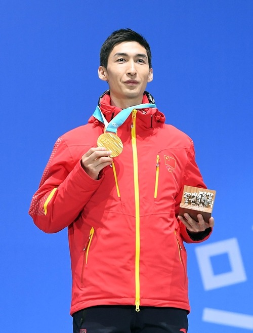 武大靖