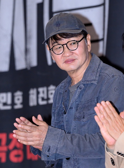 ホ・ジノ監督