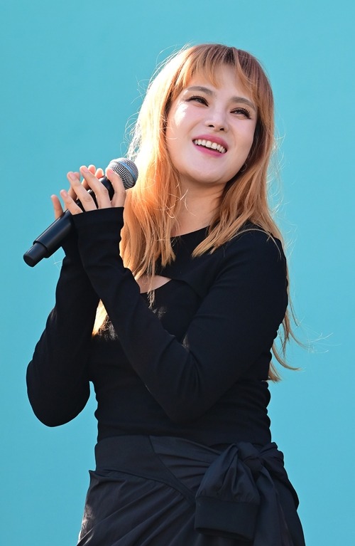 GUMMY