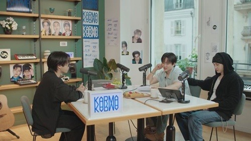 Stray Kids