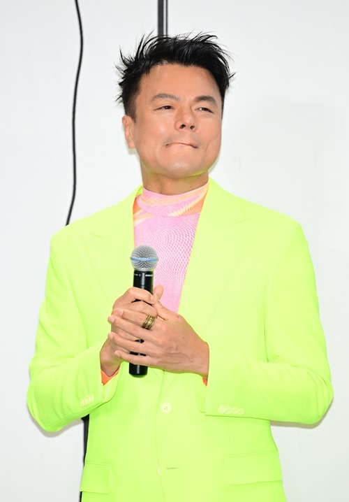 パク・ジニョン（J.Y.Park）