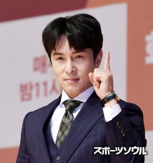 キム・ドンワン