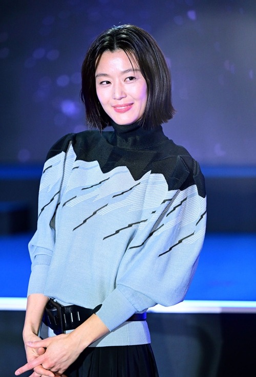 チョン・ジヒョン