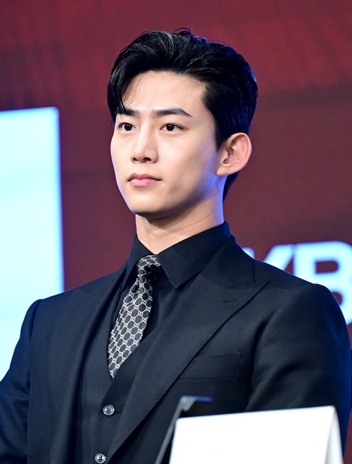 オク・テギョン