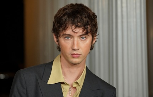 トロイ・シヴァン