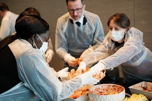 キムチ外交昼食会