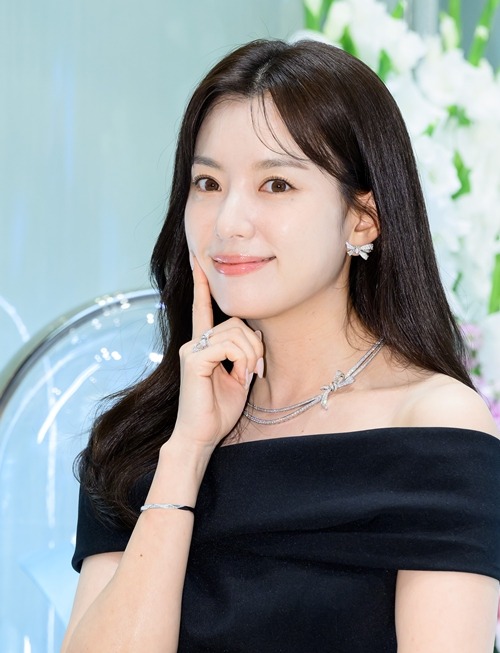 ハン・ヒョジュ