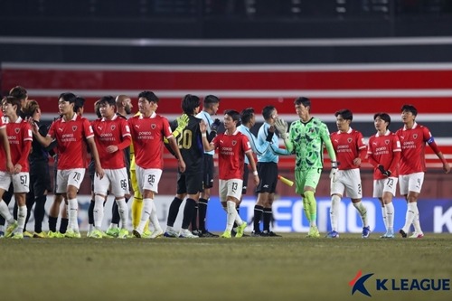 ガンバ大阪、浦項スティーラーズ