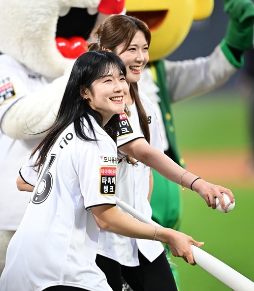 ソル・イェウン、ソル・イェジ