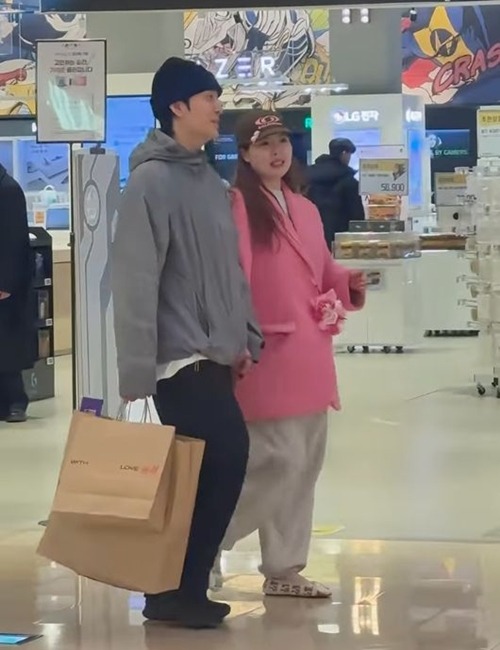 ヒョナ、ヨン・ジュンヒョン