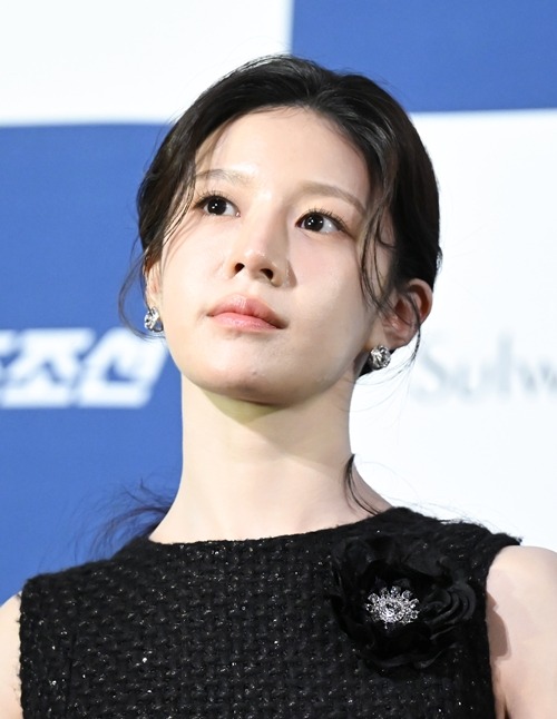 コ・ユンジョン