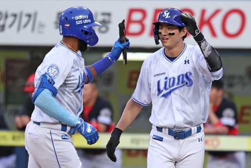 ルーウィン・ディアス、ク・ジャウク