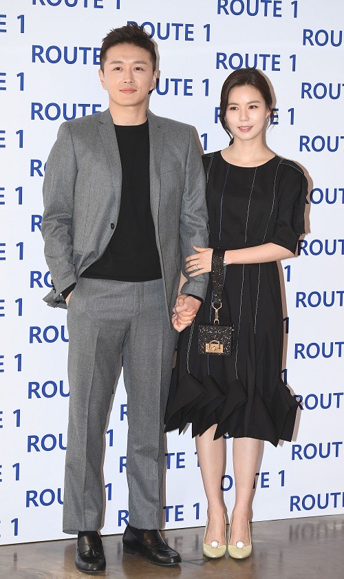 チン・テヒョン、パク・シウン