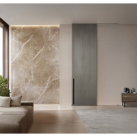 室内ドアのKAMIYAが高さ３m、モニター搭載など次世代ドアをお披露目