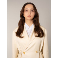 俳優の石田ニコルさんにJAPAN FEMTECH SUMMIT AWARD 2026を授与！