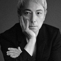 音楽シーンの最先端を走り続ける佐野元春をWOWOWで2カ月連続特集！45周年ツアー追加公演として開催された東京ガーデンシアターでのライブなど4番組を放送・配信！